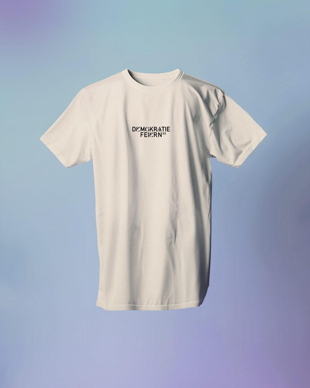 DemokratieFeiern_Shirt_MockUp_V2_Front